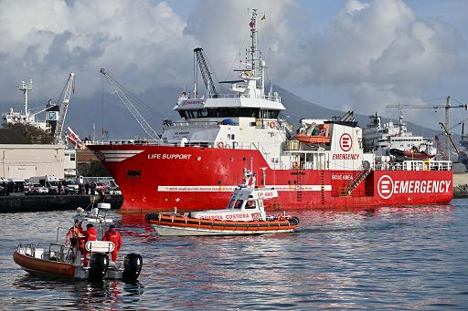 Camera, stop conferenze stampa di oggi. Salta quella su remigrazione