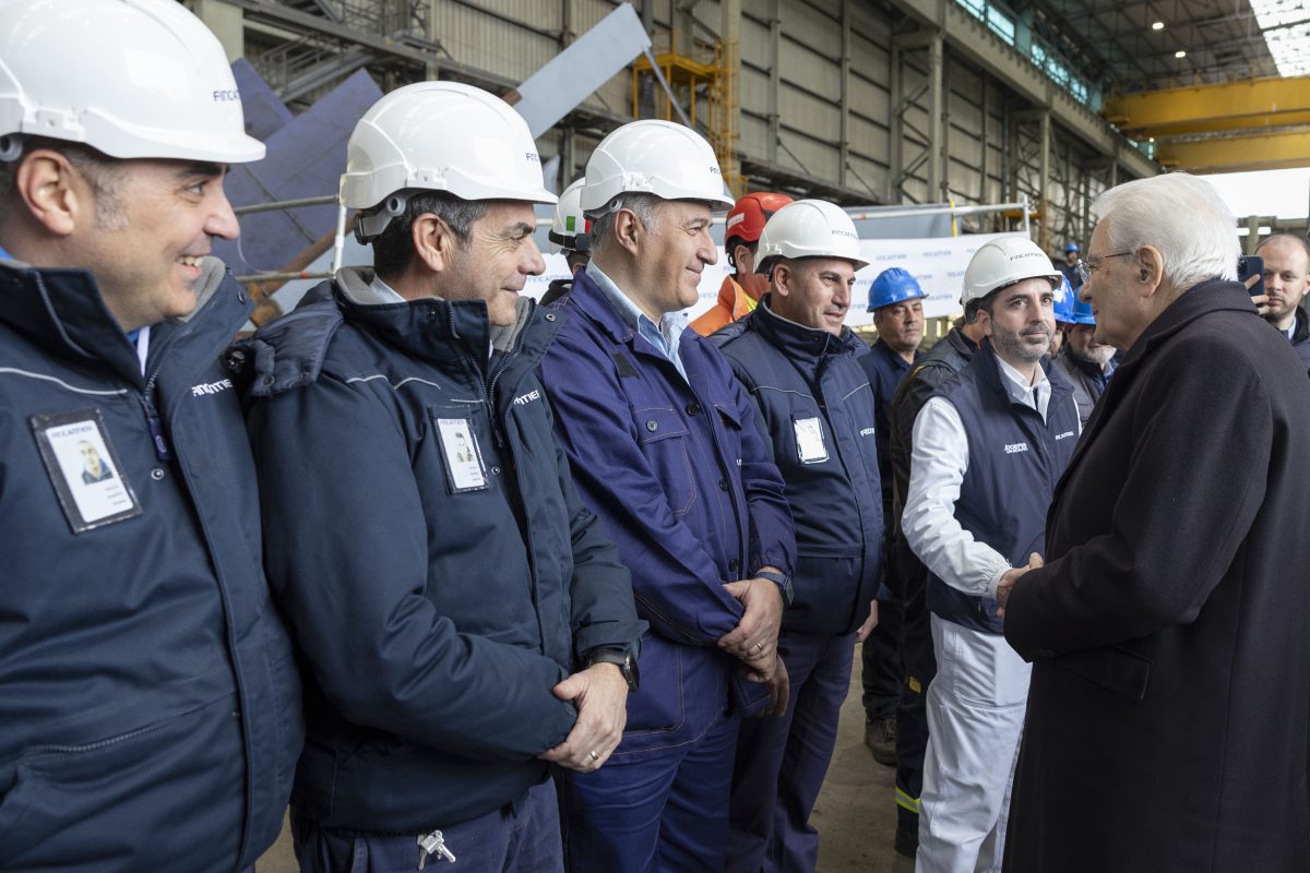 FOTO | Palermo, il Presidente della Repubblica Sergio Mattarella in visita a Fincantieri: “Complimenti alle Maestranze per il lavoro svolto”