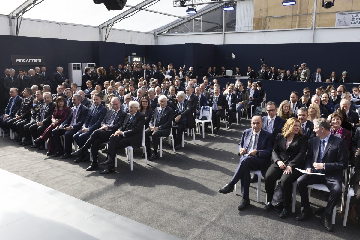 FOTO | Palermo, il Presidente della Repubblica Sergio Mattarella in visita a Fincantieri: “Complimenti alle Maestranze per il lavoro svolto”