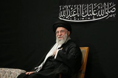 Iran a un punto di svolta: l’incognita USA, la crisi “nera” e un futuro incerto