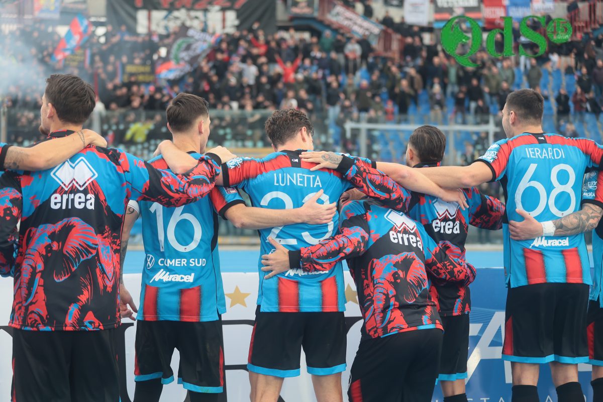 Catania-Cosenza 2-0, la fotogallery: gli scatti più belli dal “Massimino”