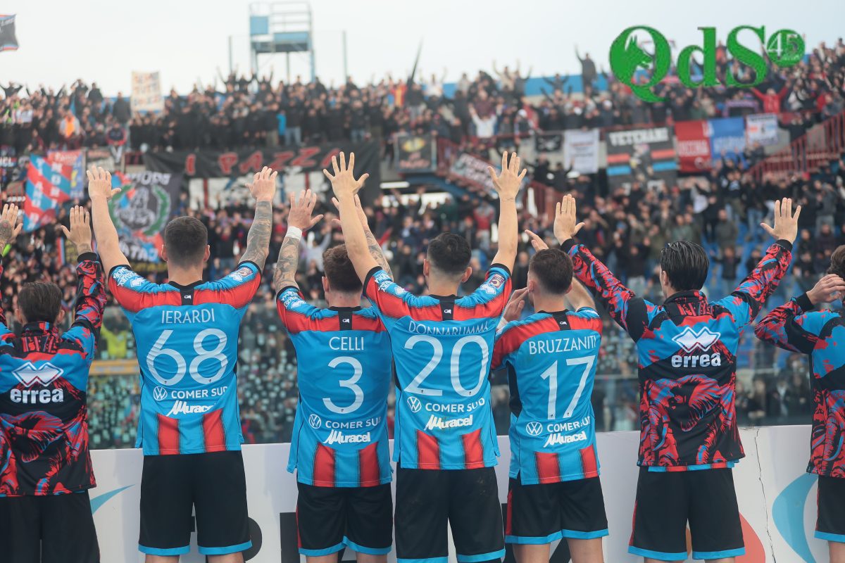 Catania-Cosenza 2-0, la fotogallery: gli scatti più belli dal “Massimino”
