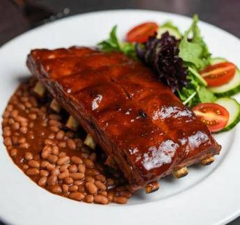 La carne di maiale ‘allunga la vita’ come i legumi, lo studio