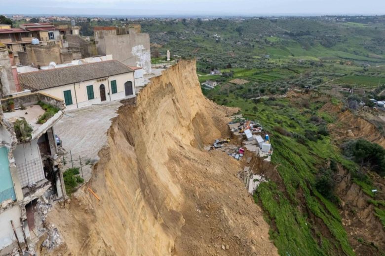 Frana, a Niscemi arriva l’Esercito. E Schifani annuncia: “Valutiamo disimpegno do fondi Fsc”