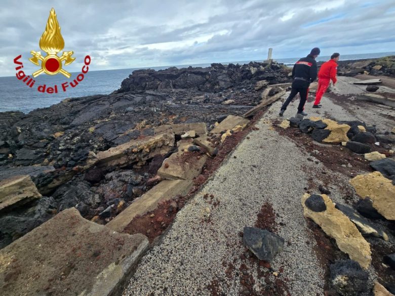 Maltempo in Sicilia e al Sud, oltre 2000 interventi dei vigili del fuoco in 72 ore