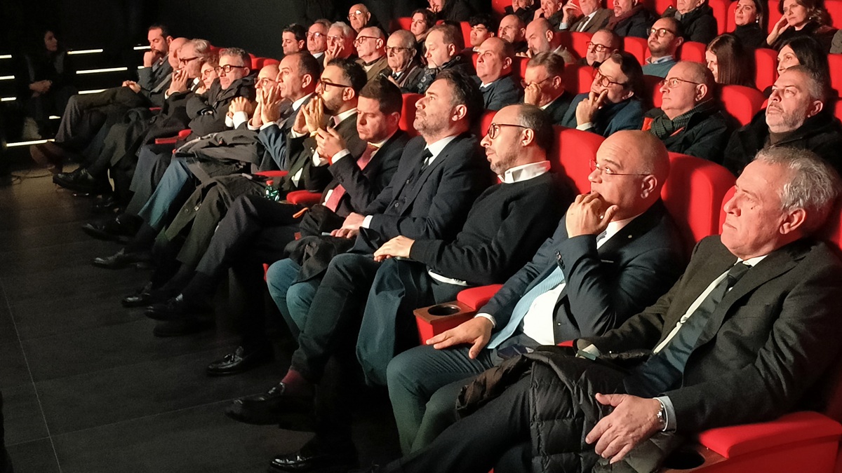 VIDEO | Fermento in vista delle elezioni, Galvagno al QdS: “De Luca deputato autorevole, ognuno porta avanti la sua campagna elettorale”