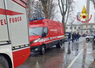 Incendio e paura all’ospedale “Sacco” di Milano: intervengono i vigili del fuoco, pazienti evacuati