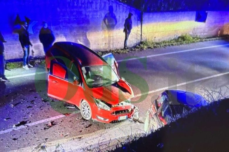 Agrigento, scontro frontale sulla strada che collega Raffadali: due feriti, uno in codice rosso