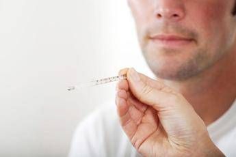 Influenza, il freddo non provoca un nuovo picco: “Evitare luoghi chiusi”