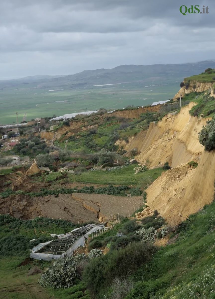 Case vuote e famiglie spezzate, Niscemi è in ginocchio. I residenti: “Viviamo nella paura”