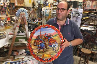 Passione e arte da oltre un secolo: la tradizione del carretto siciliano nel laboratorio di Michele Ducato