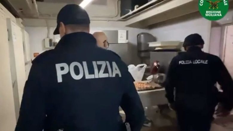 Blatte, insetti e alimenti scaduti: chiuso un bar a Catania, sanzioni da migliaia di euro