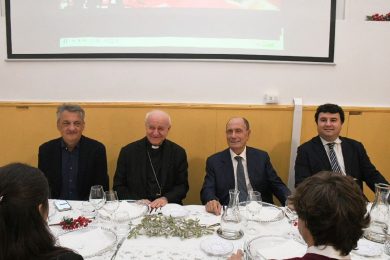 Schifani al pranzo della comunità di Sant’Egidio a Catania: “Favorevoli a legge per gli anziani”