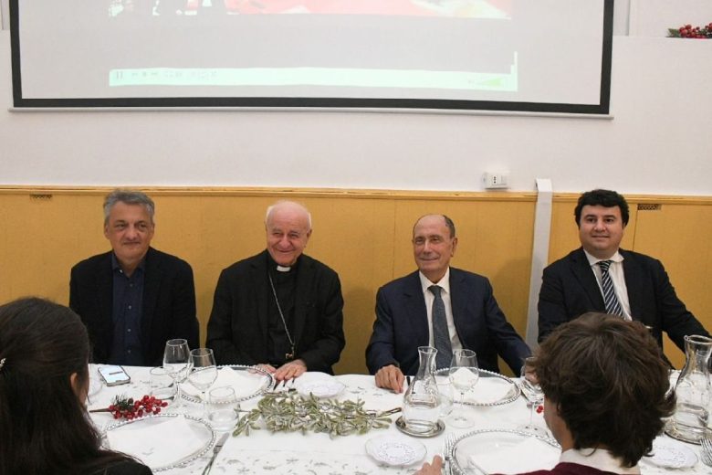 Schifani al pranzo della comunità di Sant’Egidio a Catania: “Favorevoli a legge per gli anziani”