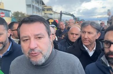 VIDEO | Ciclone Harry, Salvini in Sicilia: “Bisogna fare in fretta, necessario taglio della burocrazia”