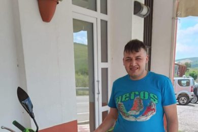 Fu travolto da una mucca nel Palermitano, morto il 33enne Sergio Balsamo. La moglie: “Eri tutto per me”