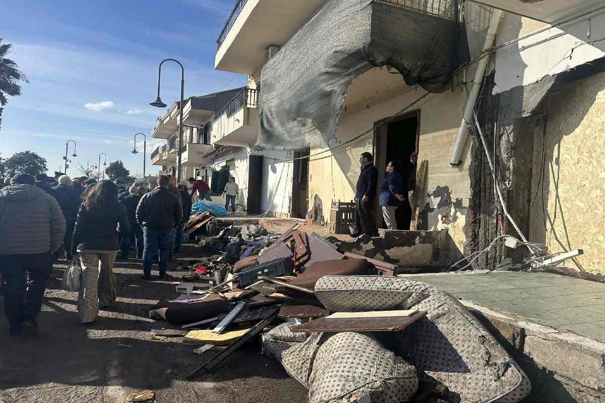 FOTO | Maltempo in Sicilia, Schifani dopo sopralluogo a Acireale e Catania: “Per la ricostruzione anche i fondi Fsc” FOTO | Maltempo in Sicilia, Schifani dopo sopralluogo a Acireale e Catania: “Per la ricostruzione anche i fondi Fsc”