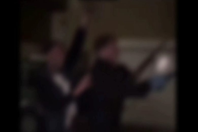VIDEO| Esplosioni, colpi di fucile e pistola la notte di Capodanno allo Zen: le immagini sui social