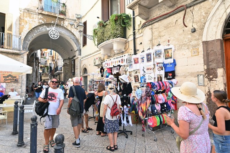 Aeroporti e pernottamenti in crescita in tutta Italia. E adesso il turismo può davvero iniziare a correre