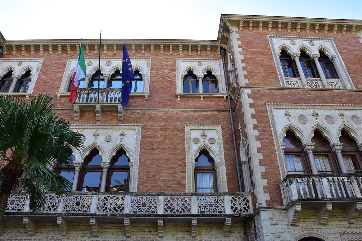 Palermo, spari allo Zen: convocato il Comitato per l’ordine e la sicurezza Palermo, spari allo Zen: convocato il Comitato per l’ordine e la sicurezza