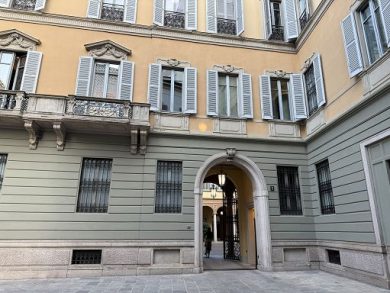 Mediobanca corre in Borsa (+5,8%), mercato scommette sul delisting