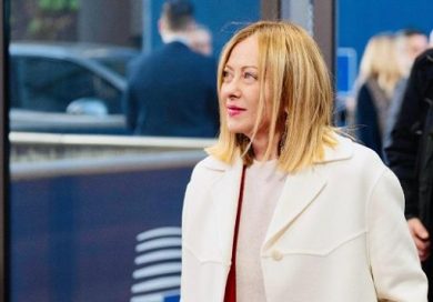 Sicurezza, Meloni: serve un approccio più duro, mentalità sbagliata