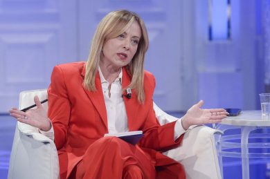 Ok pacchetto Sicurezza primo segnale strategia 2026 Meloni: Stato non si volta