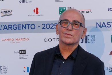 Cinema, “Nella gioia e nel dolore” di Ozpetek nelle sale a Natale