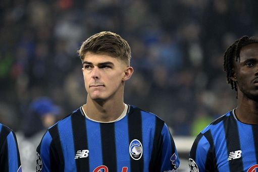 Calcio, l’Atalanta perde De Ketelaere