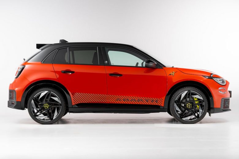 Fiat 600 Sport e Abarth 600e Competizione, serie speciali per le Olimpiadi