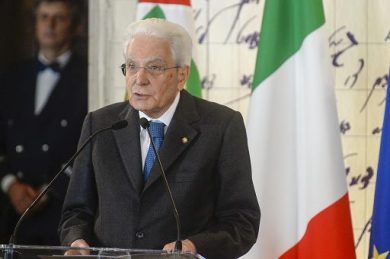 Sanremo, Mattarella ai cantanti: in bocca al lupo collettivo e imparziale