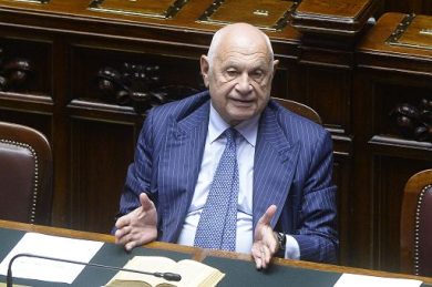 Referendum, Nordio “Tafazzi” preoccupa maggioranza e Comitati per Sì