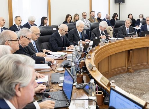 Richiamo Mattarella a rispettare Csm, politica d’accordo: abbassare toni