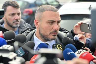 Bimbo Napoli, legale famiglia: si indaga per omicidio colposo