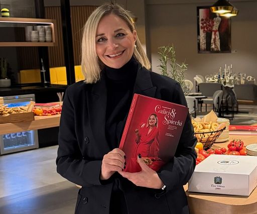 Pizza e vino: un atlante in 100 abbinamenti di Antonella Amodio