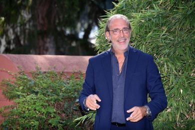 Luca Ward: “Istituzioni assenti, ho brevettato la mia voce contro IA”