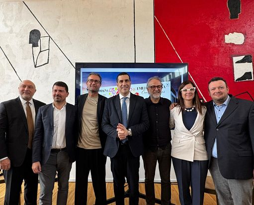 Emilia-Romagna a Vinitaly: filiera compatta, 90 aziende e chef Cracco