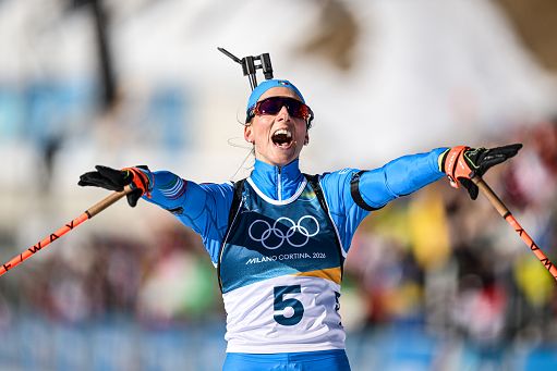 Tuta di Vittozzi e bastoncini di Pellegrino al Museo Olimpico di Losanna Tuta di Vittozzi e bastoncini di Pellegrino al Museo Olimpico di Losanna