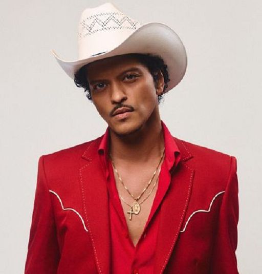 Bruno Mars, presentato nella notte il nuovo album “The Romantic” Bruno Mars, presentato nella notte il nuovo album “The Romantic”