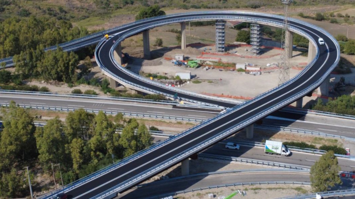 FOTO – A19, vertice a Palazzo d’Orléans. Schifani sottolinea: “Mai così tanti lavori”
