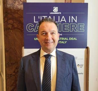 Sostenibilità, Bottari: “Estrarre l’ultima goccia di olio per rigenerazione”