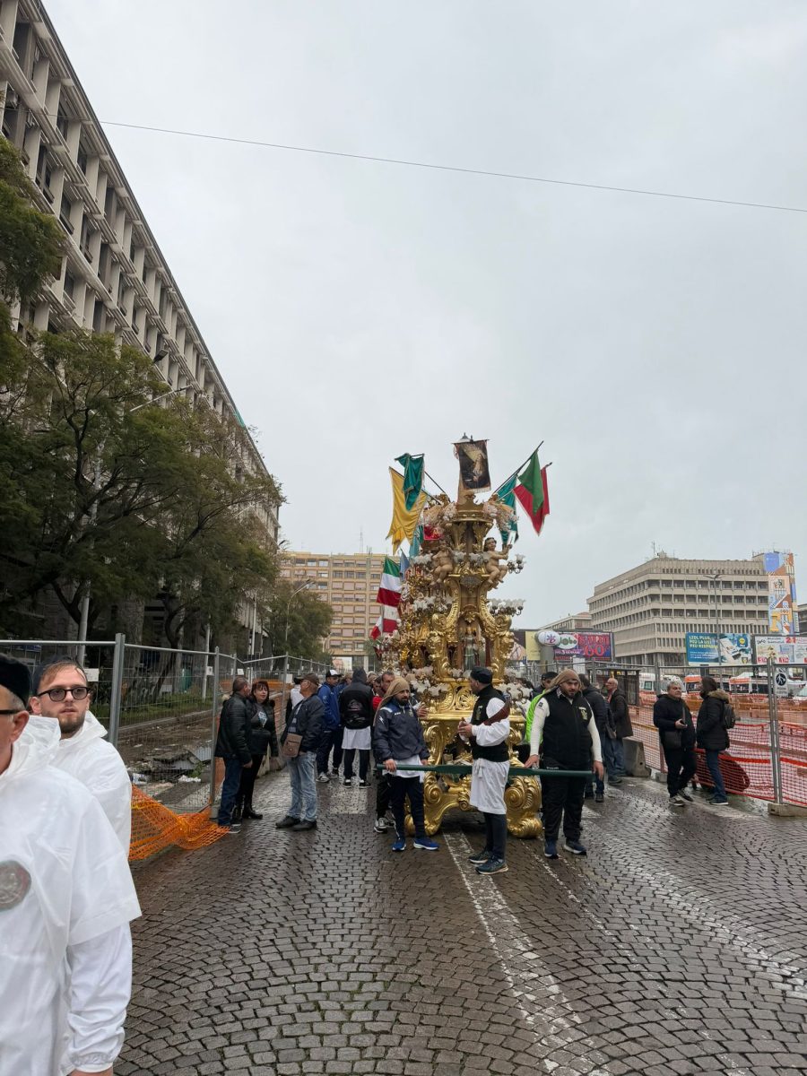 Candelore vicino al corso Sicilia - QdS, Federico Rosa
