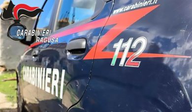 “Tuo padre è rimasto coinvolto in una rapina”, truffa del finto carabiniere: arrestato catanese