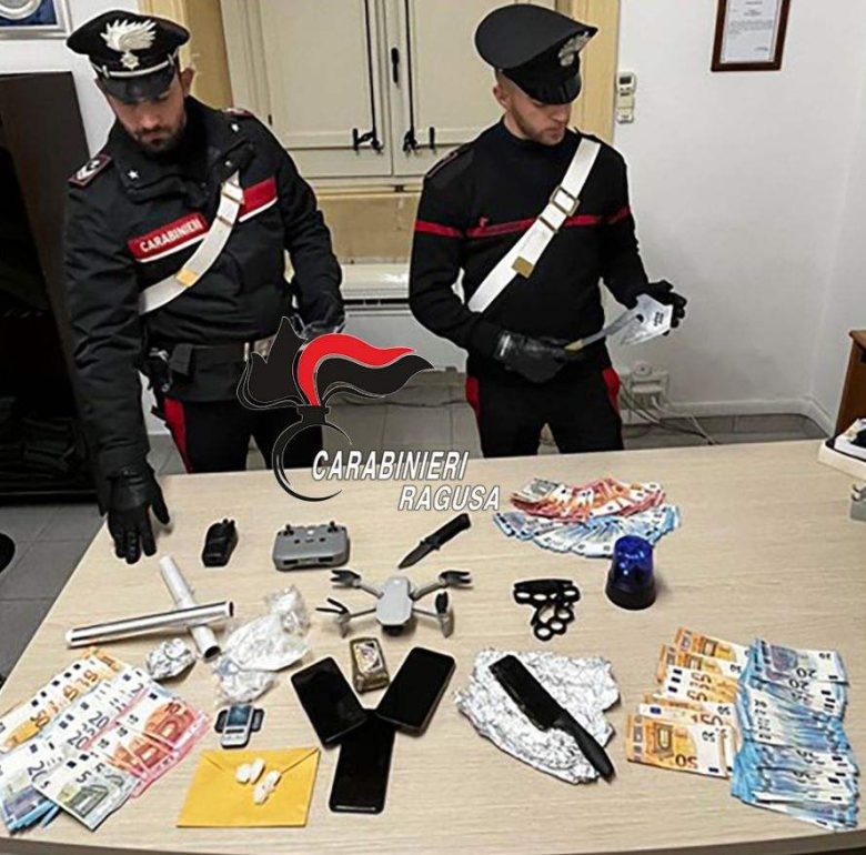 Spaccio di droga e armi clandestine a Ragusa, un fermo e due arresti