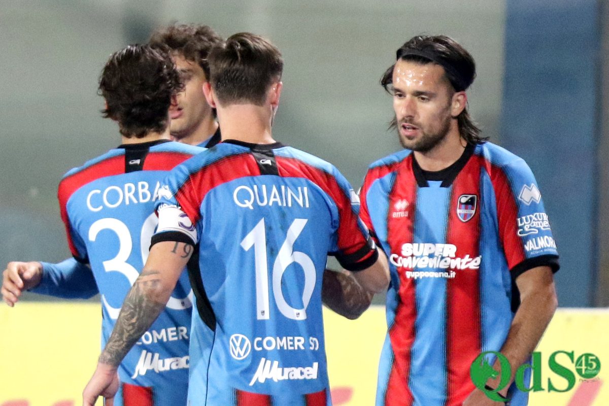 Catania-Trapani 4-0, poker rossazzurro dedicato ad Orazio Russo: la fotogallery