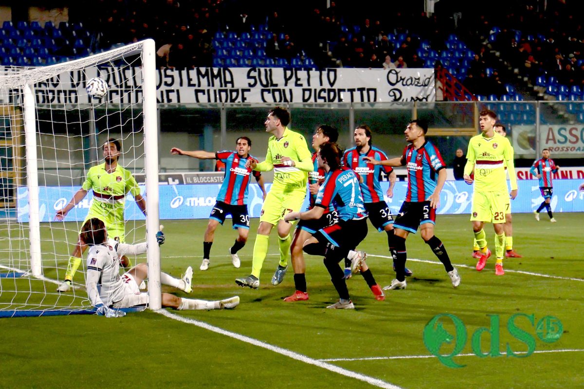 Catania-Trapani 4-0, poker rossazzurro dedicato ad Orazio Russo: la fotogallery