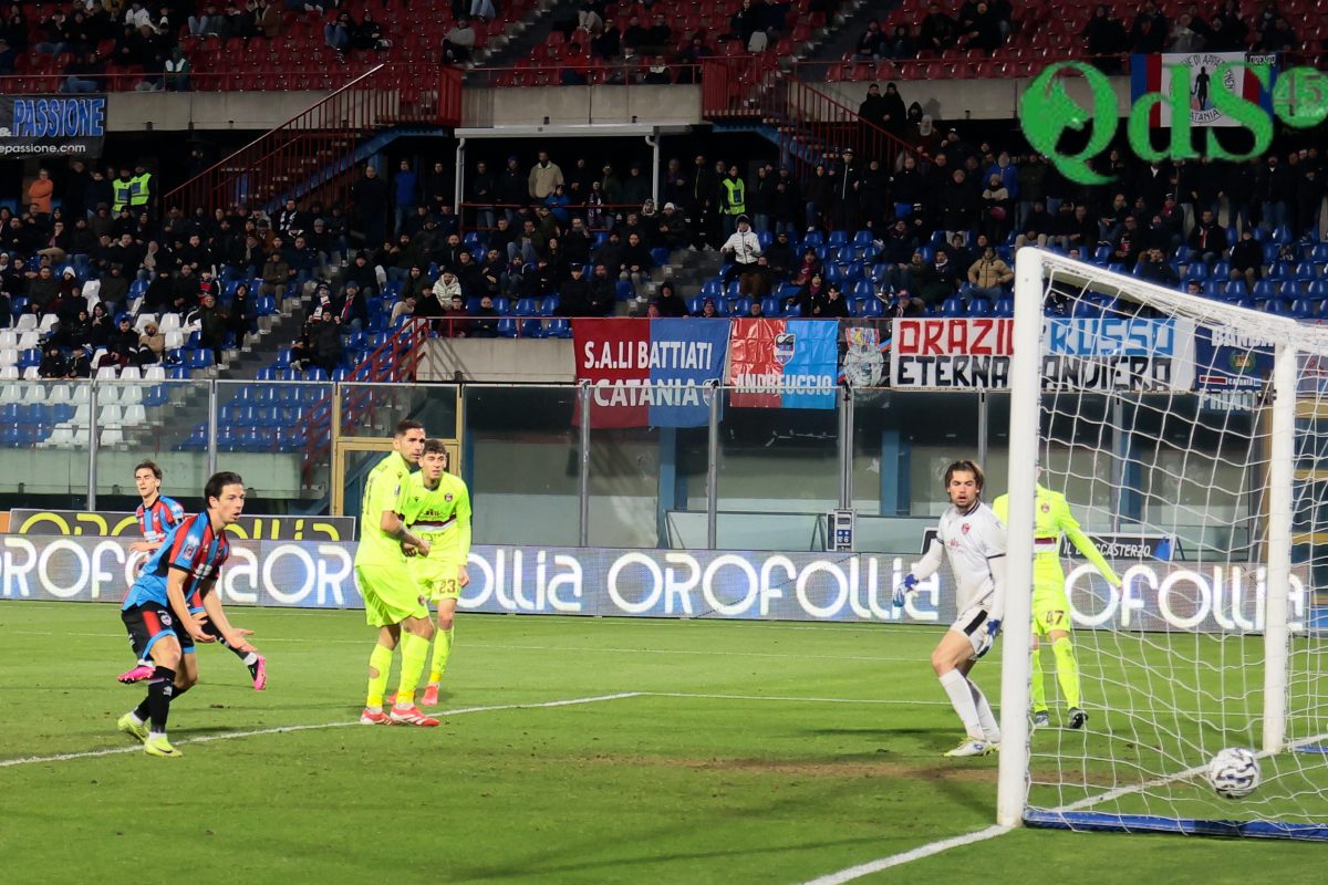 Catania-Trapani 4-0, poker rossazzurro dedicato ad Orazio Russo: la fotogallery