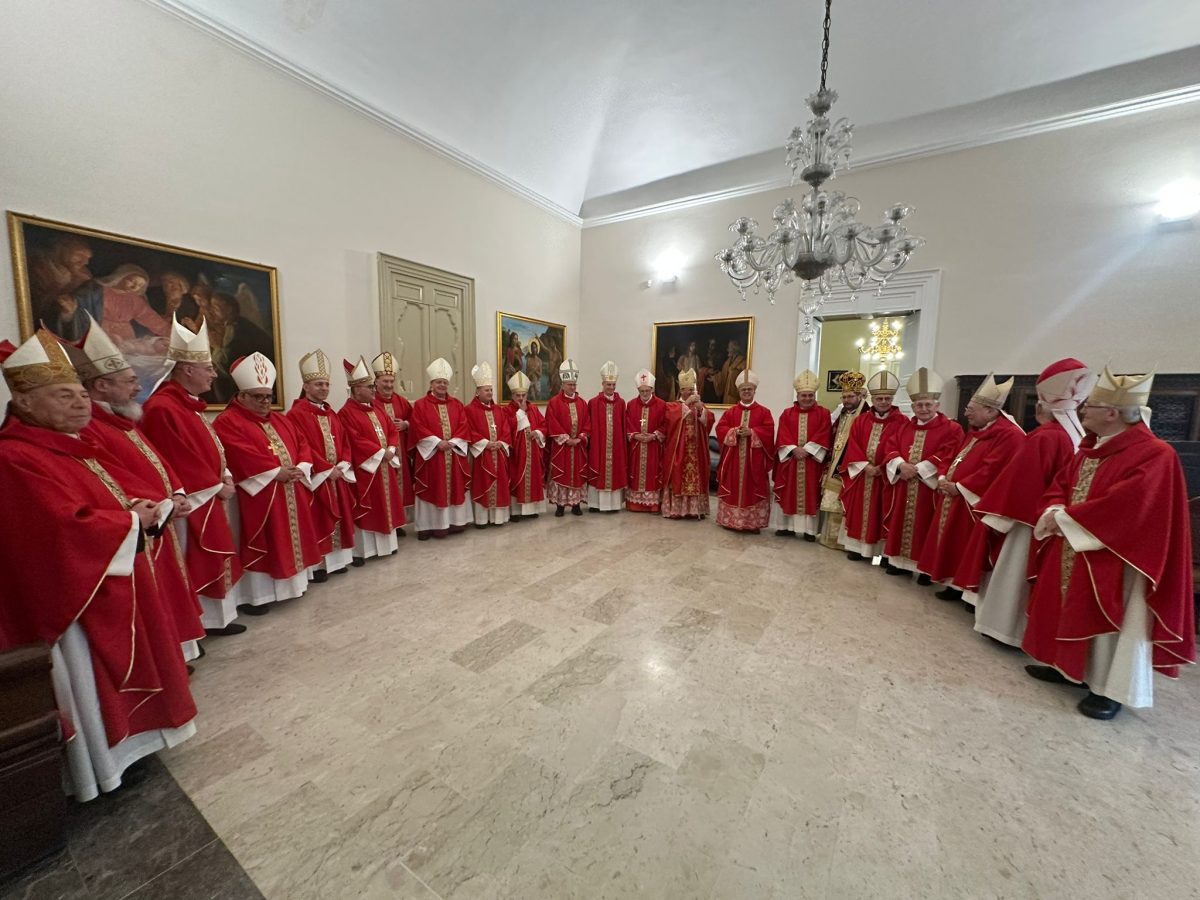 Foto gruppo Vescovi, Pontificale Sant'Agata 2026 - ufficio stampa Diocesi