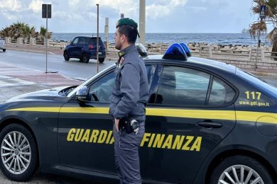 La maxi truffa agli anziani risparmiatori, sequestro per ex direttrice di ufficio postale nel Trapanese