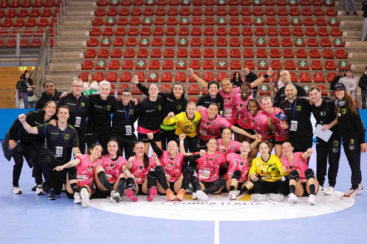 Pallamano donne, l’Erice doma il Nuoro per 40-25 e vola in semifinale